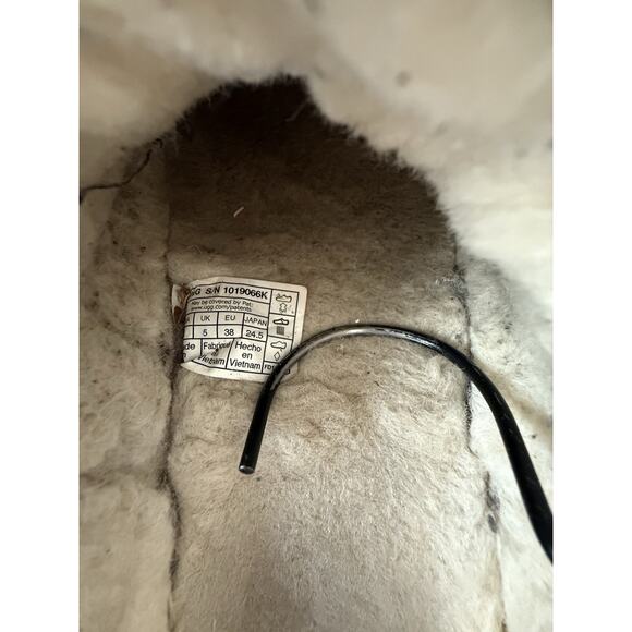 UGG Tasman Tazz Suede Women's Chestnut Size 6 USA - Picture 7 of 7